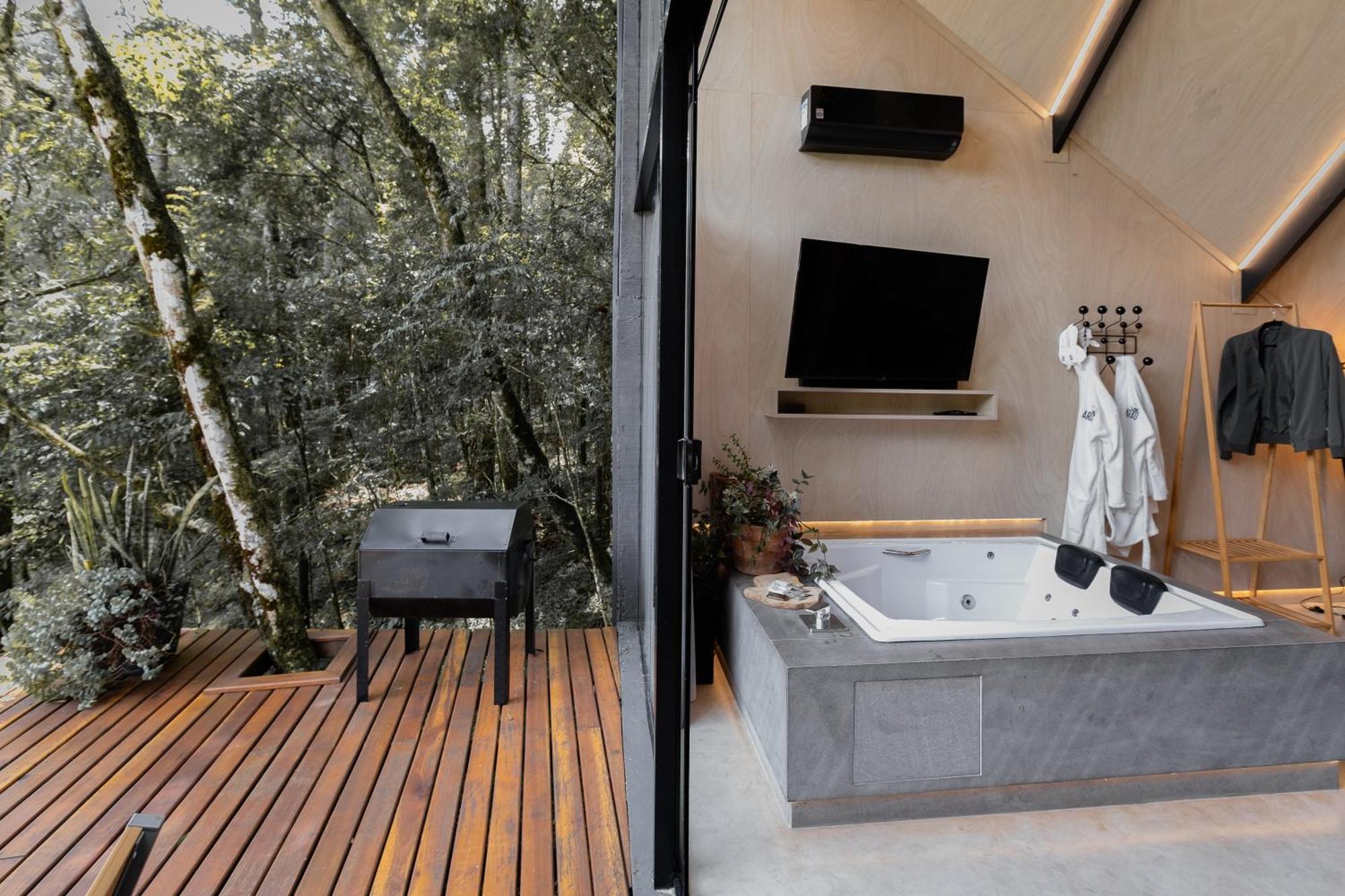 Luxury tent Arau Cheiro De Mato Flores da Cunha